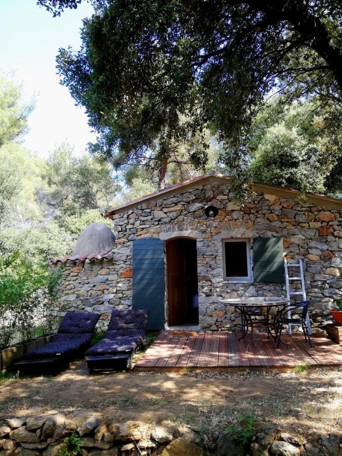 Les Cabanons Sainte Victoire Saint-Marc-Jaumegarde Exterior foto